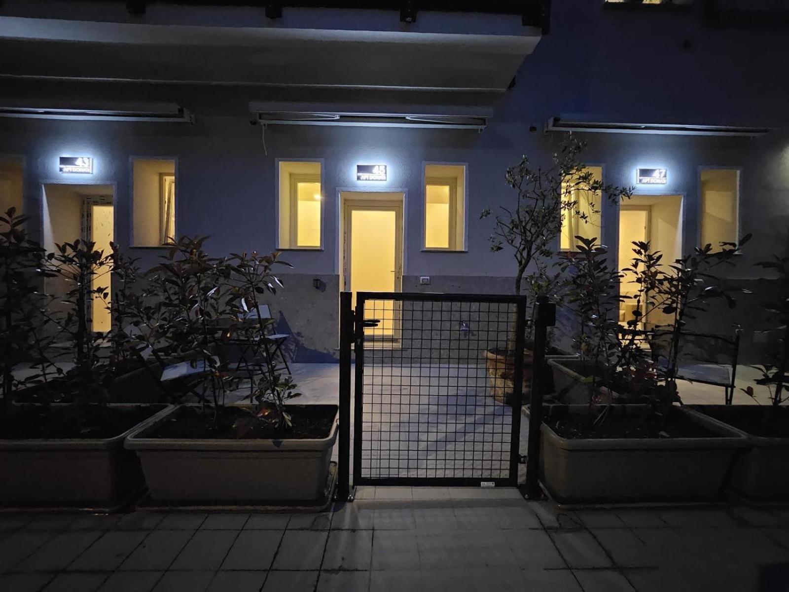 Apt Donati Home, Modernita E Comfort Con Parcheggio Gratuito Privato E Spazio Esterno Privato Cassano dʼAdda Rom bilde